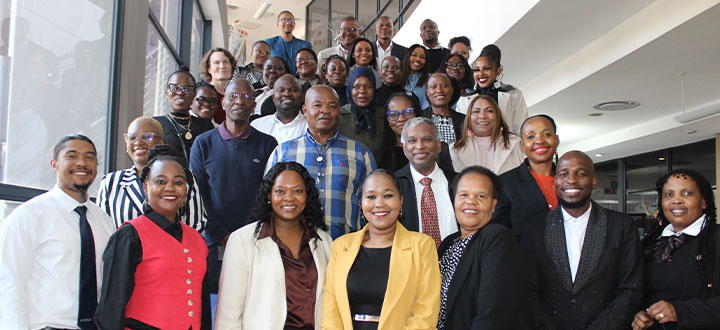 PHD-Alumni-article--LEAD- MYUNISA.jpg